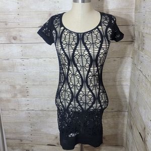 2b bebe black lace cover up. Size m/L